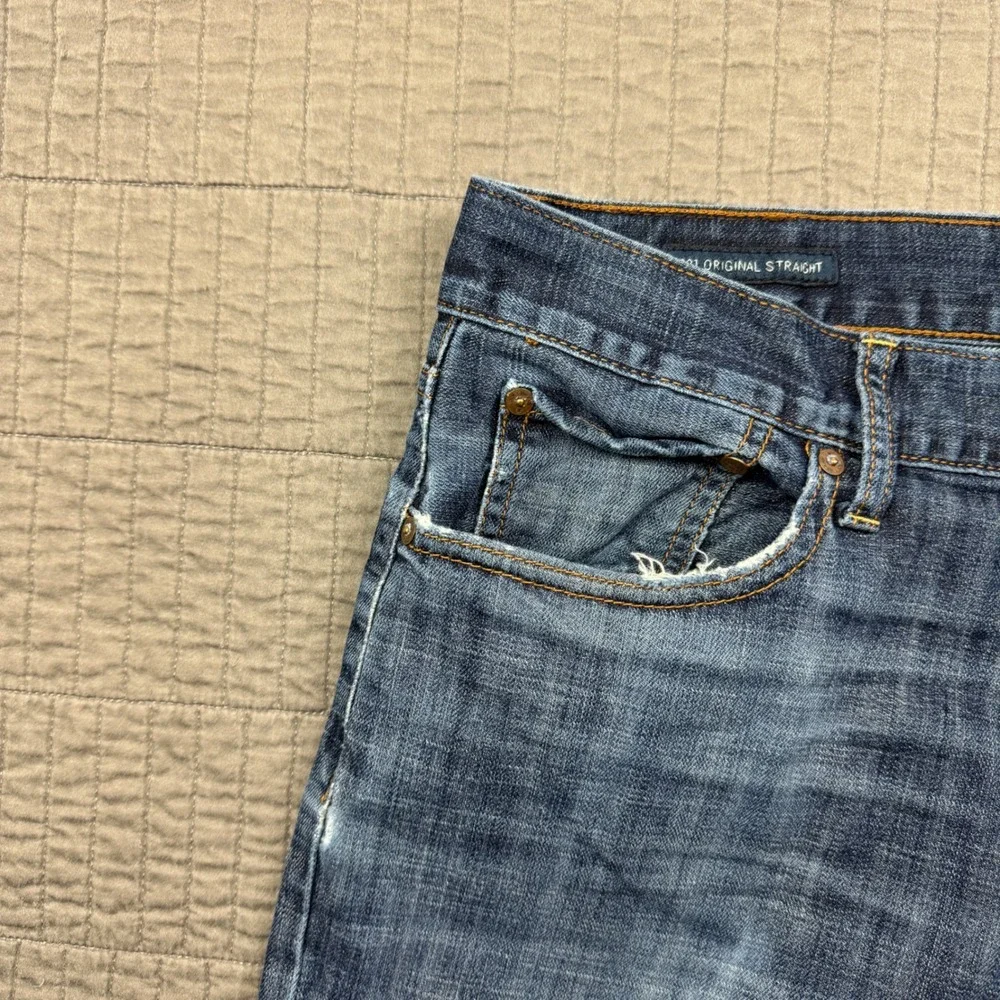 Lucky Brand 221 Original Straight Jeans Men 34x32 (36x32) Medium Wash Distressed